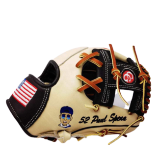 Customizable baseball gloves - Visualize Greatness